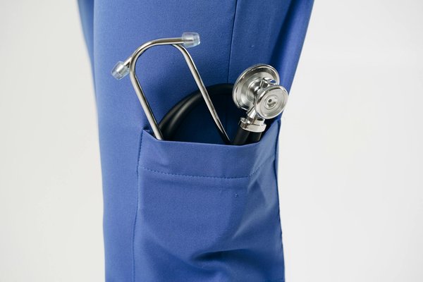 Intégration de la nutrition dans la pratique de la gymnastique douce pour les seniors